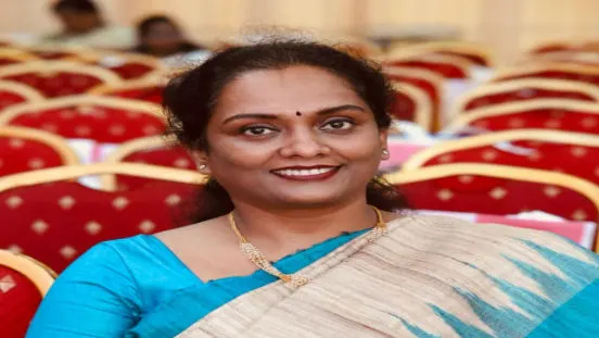 Portrait of Dr Niveditha Bharathy K