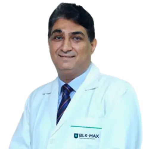 Portrait of Dr. Puneet Girdhar