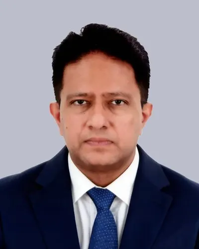 Portrait of Dr. Rajiv Verghese