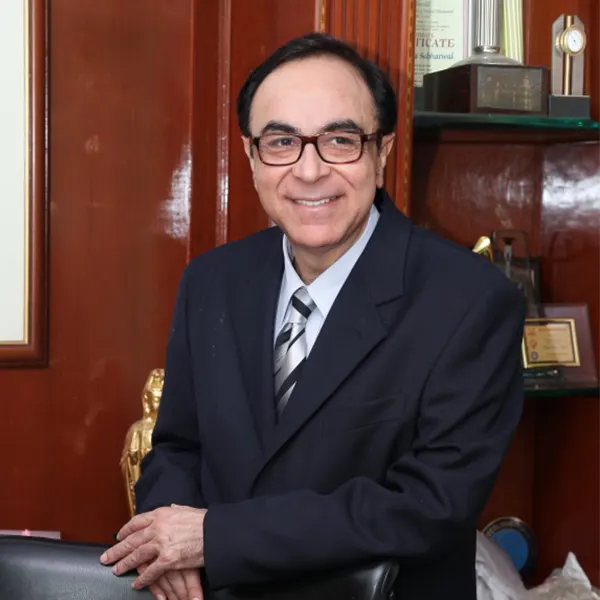 Portrait of Dr. Vinay Sabharwal