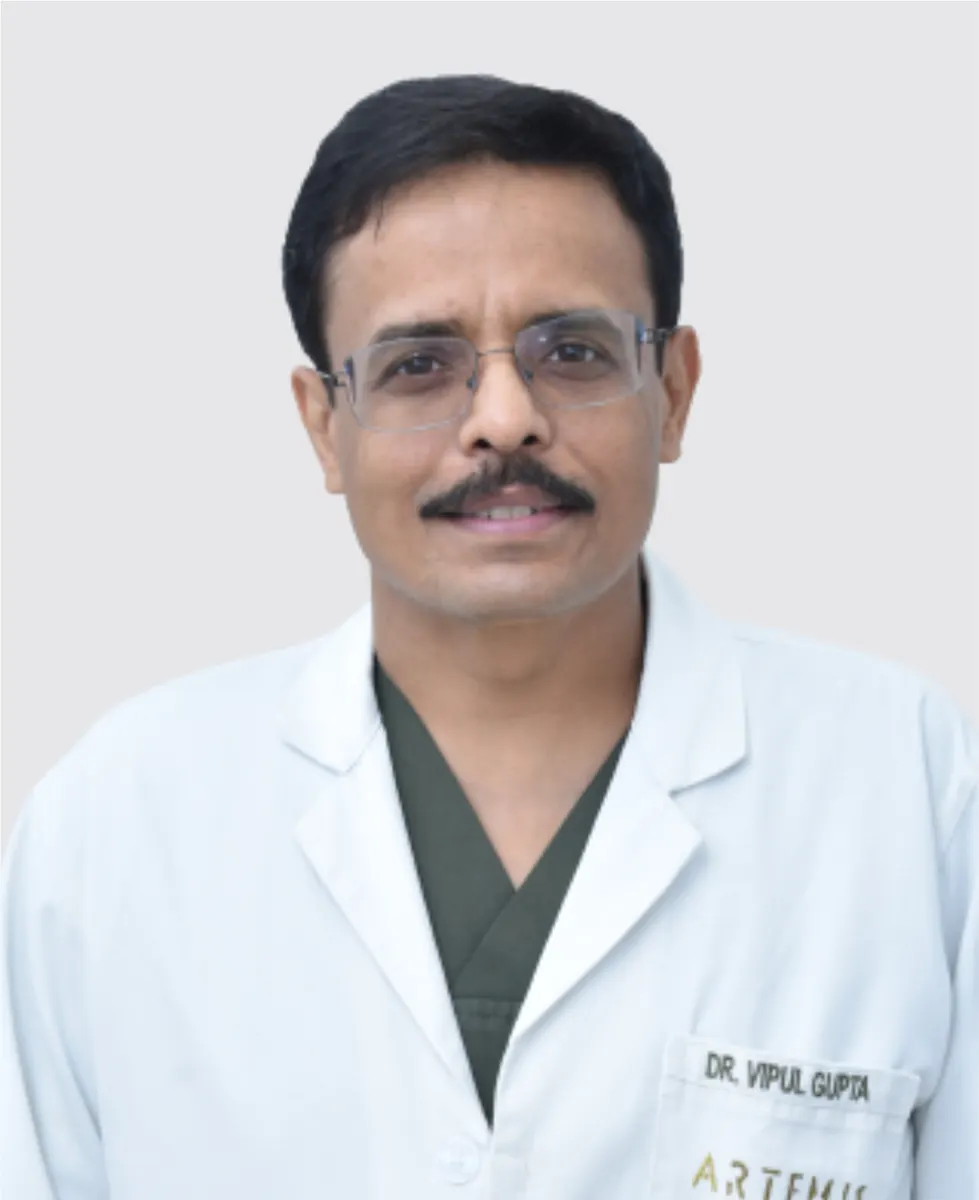 Portrait of Dr Vipul Gupta