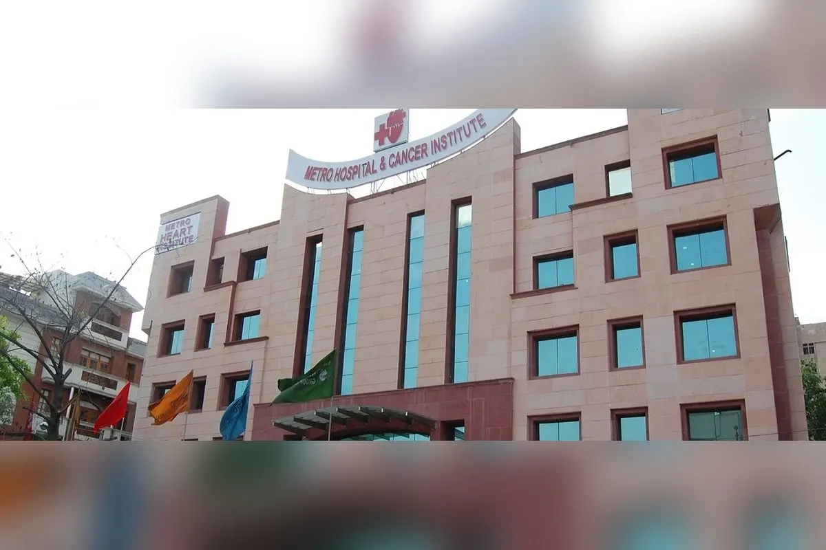 Metro Hospital & Cancer Institute, Preet Vihar, New Delhi